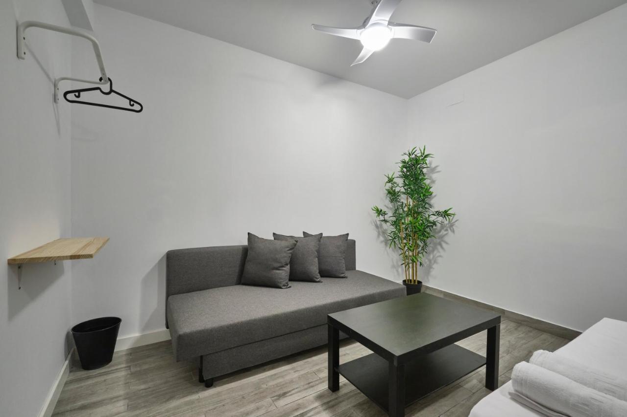 Nunez De Arce Habitaciones Madrid Ngoại thất bức ảnh