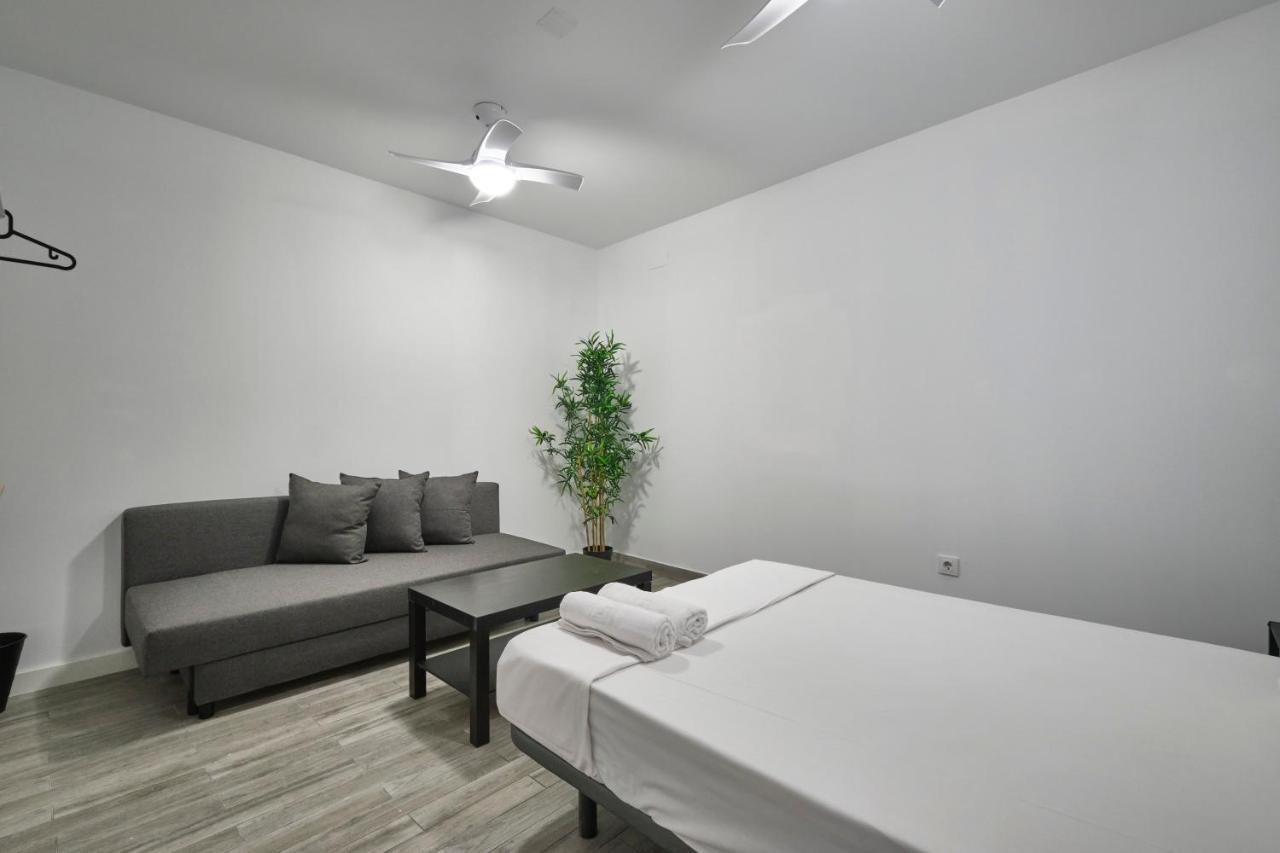 Nunez De Arce Habitaciones Madrid Ngoại thất bức ảnh